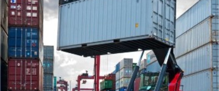 INSTRUTOR MASTER DRIVE REACH STACKER 
